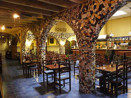 Restaurant for rent located in the town of Besalú. - 3